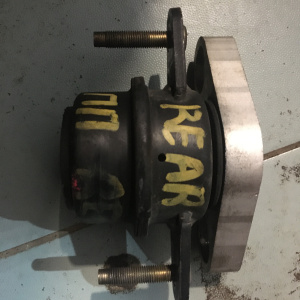 Подушка двигателя Nissan VQ25/VQ35 Skyline V36 2WD задний привод АКПП Задний привод 5 ступ. R