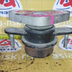 Подушка двигателя Nissan VQ25/VQ35 Skyline V36 2WD a/t АКПП 5 ступ. R 11320EG800