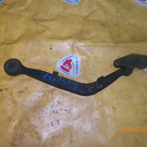 Рычаг TOYOTA ZZT231 Celica перед, лев многорычажная