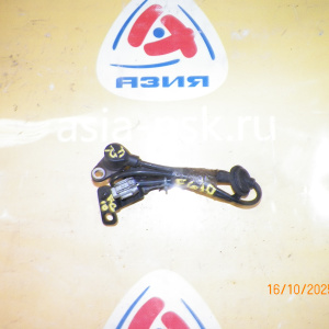 Датчик ABS Nissan Y11/B15/G10 перед, прав Old