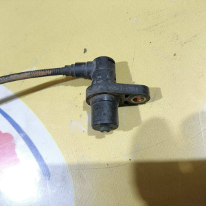 Датчик ABS Toyota Opa ACT10/ZCT10/ZCT15 перед, лев 89543-63010