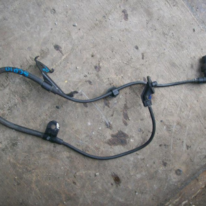 Датчик ABS Toyota SCP10/SCP11/NCP10/NCP15/NCP20/NCP21/NCP25/NCP30/NCP35/NCP50/NCP55/NCP60/NCP70 перед, лев