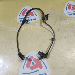 Датчик ABS Toyota Vitz/Platz/Funcargo/ist SCP10/NCP10/NCP15/NCP20/NCP25/NCP30/NCP35/NCP50/NCP55/NCP60/NCP65/NCP81 перед, лев 89543-52010