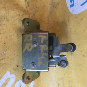 Замок двери Toyota KR40 Lite Ace Noah/Town Ace Noah зад, прав