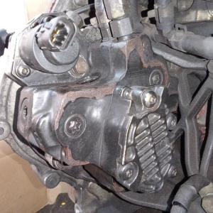 Двигатель Hyundai H1/Starex D4CB-4R18198 2.5L CRDi Euro 3 Мех.ЕГР БЕЗ ФОРСУНОК, ГЕН., КОНД, A1/GA '2004