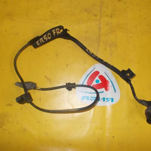 Датчик ABS Toyota Lite Ace Noah/Town Ace Noah CR50/SR50/KR52 перед, прав 4WD