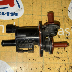 Клапан вакуумный модулятор Toyota 90910-12284 Land Cruiser VJA300 V35AFTS