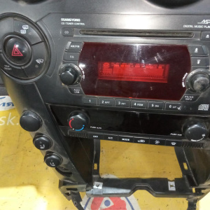Торпедо SsangYong Actyon CJ/C100 '2007 Без Airbag, в сборе с металл. жёсткостью, магнитолой, климатом.