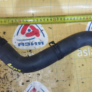 Патрубок  радиатора Nissan 215018H300 / 215018H301 X-Trail T30 QR20 в