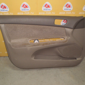 Обшивка двери Toyota Camry ACV30 перед, лев