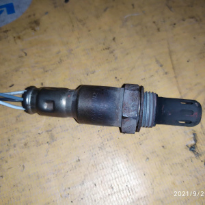 Датчик кислородный Nissan HR15/CR12 AD/March/Tiida Y12/K12/SC11 F 4 конт. номер 1 / 22690-ED000