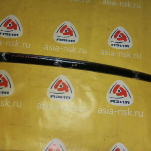 Молдинг лобового стекла Toyota Estima #CR5# L