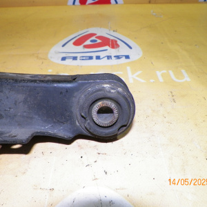 Рычаг Toyota/Lexus JZS160, JZS161, UZS160, UZS161, UZZ40 Aristo/Soarer#GS300/GS400/GS430/SC430 зад, лев н под стойку