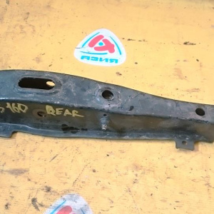 Рычаг Toyota/Lexus JZS160, JZS161, UZS160, UZS161, UZZ40 Aristo/Soarer#GS300/GS400/GS430/SC430 зад, лев н под стойку