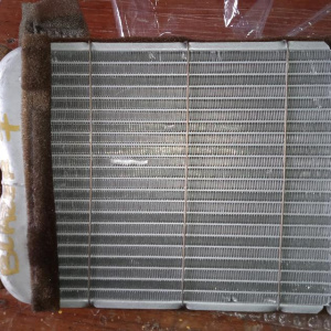 Радиатор печки Chevrolet S10/T10/S15/T15 Blazer '2001 (дефект, вмятина)