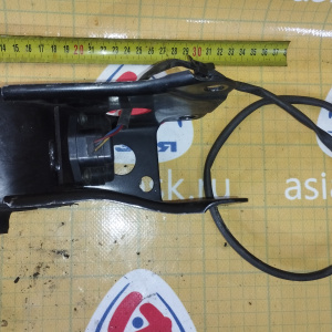 Подушка двигателя Nissan VQ20/VQ25 Cefiro/Maxima A33 зад., с датчиком R