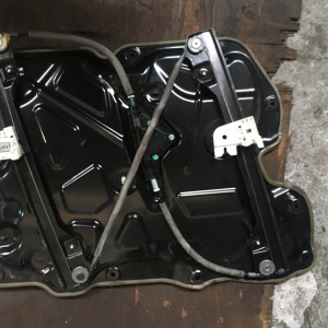 Стеклоподъемник NISSAN Teana J32 перед, прав