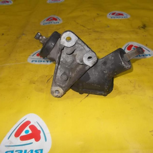 Редуктор угловой Mitsubishi Canter FE82DE