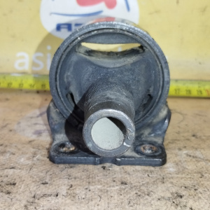 Подушка двигателя Toyota 5VZ-FE/1KZ/5L/3RZ Hiace Regius/Granvia VCH16/KCH16/KCH46/LXH49/RCH47 4WD зад. АКПП R/-54070