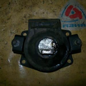 Подушка двигателя Honda K20A/K24A Accord CL7/CL9/CM 2WD/4WD зад. R 50810-SDA-A02 / 50810-SDA-E01 ( RR4A )