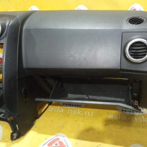 Торпедо SsangYong Actyon CJ/C100 '2008 Без Airbag, трещина на креплении слева