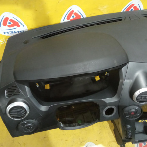 Торпедо SsangYong Actyon CJ/C100 '2008 Без Airbag, трещина на креплении слева