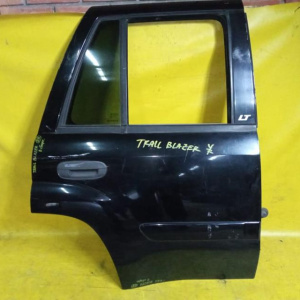 Дверь боковая Chevrolet TrailBlazer GMT360/KC '2003 зад, прав в сборе, с молдингом