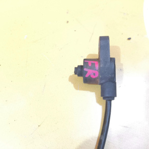 Датчик ABS Honda Civic EM2/EN2/EP1/EP2/EP3/EP4/ES1/ES2/ES3/ES4/ES7/ES9/EU1/EU2/EU3/EU4/EU7/EU8/EU9 перед, прав 57450-S5A-013/57450-S5A-023