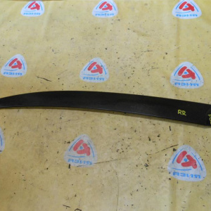Ветровик HONDA Civic FD1 зад, прав