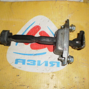 Ограничитель двери Toyota Camry ACV40 перед, прав