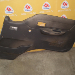 Обшивка двери Mazda Bongo SK82 перед, прав (под механический подъёмник)