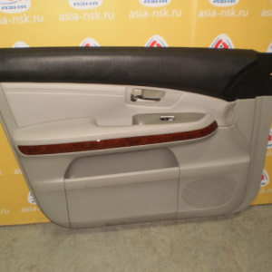 Обшивка двери Toyota Harrier MCU30 перед, лев