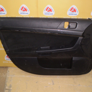 Обшивка двери Mitsubishi Lancer/Galant Fortis CY4A/CX3A перед, лев
