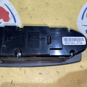 Пульт стеклоподъемника BMW X3 E83 '2004 61313414355