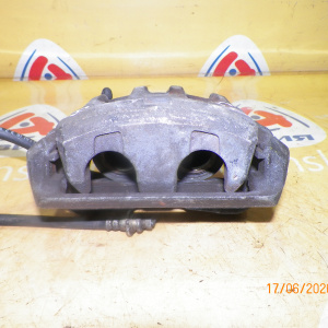 Суппорт Nissan E51/ME51/MNE51/NE51 перед, прав 41001-WL000 2WD/4WD Elgrand