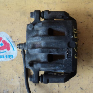 Суппорт Nissan E51/ME51/MNE51/NE51 перед, прав 41001-WL000 2WD/4WD Elgrand