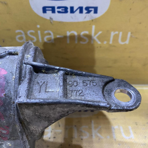 Подушка двигателя Opel 2H9/Z18XE Astra G T98/F69 YL перед, прав, 5684051