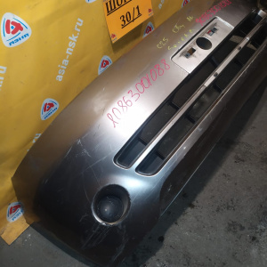 Бампер NISSAN Serena C25 '2005-2007 перед