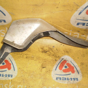 Накладка на крыло TOYOTA Estima ACR30/ACR40 зад, прав 76917-28040