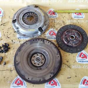 Маховик Subaru FB20 Forester SHJ m/t + корзина ( диаметр диска 225 мм. ) ( 100 ) 12342AA100