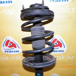 Стойка MITSUBISHI CU2W/CU4W '2002-2009 F Ресталинг выше.