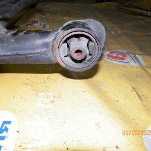 Балка Toyota AZT240 Caldina ABS DRUM R