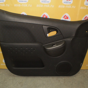 Обшивка двери Toyota Funcargo NCP20 перед, лев