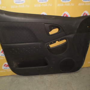 Обшивка двери Toyota Funcargo NCP20 перед, лев
