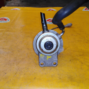 Насос ручной подкачки Mazda RF Bongo SKF6V