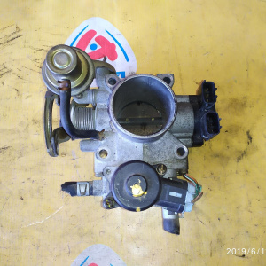 Заслонка дроссельная NISSAN QG15/QG18 с вакуумником ( корпус датчика AEB206-01 / AEB208-01 )