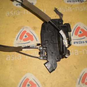 Замок двери Nissan E11 Note RHD 2 контакта перед, лев