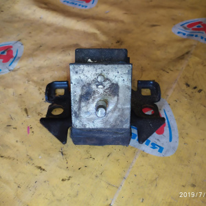 Подушка двигателя Nissan YD25 Navara D40 перед L=R