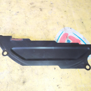 Кожух маховика Suzuki SX4/Swift ZC31S M15A/M16A 2WD a/t крышка ( металл ) ( селектор с боку )