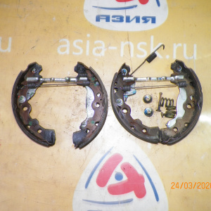 Колодки тормозные Toyota Passo KGC10/QNC10 Барабанные тормоза. Комплект на два колеса. R 04495-B1010. 04495-B1080